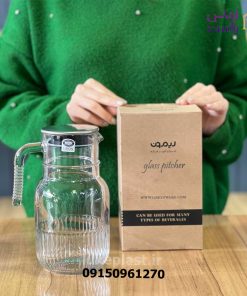 پارچ شیشه ای شیاردار 1/5لیتر درب استیل لیمون 2375