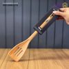 کفگیر چوبی برگردان هلالی شیاردار ws کد 813
